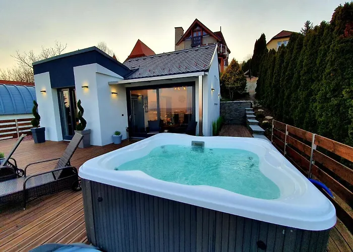 Bagoly Wellness Apartman